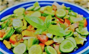 Scopri di più sull'articolo Insalata Semplice e Deliziosa