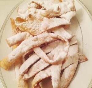 Scopri di più sull'articolo Chiacchiere o crostoli